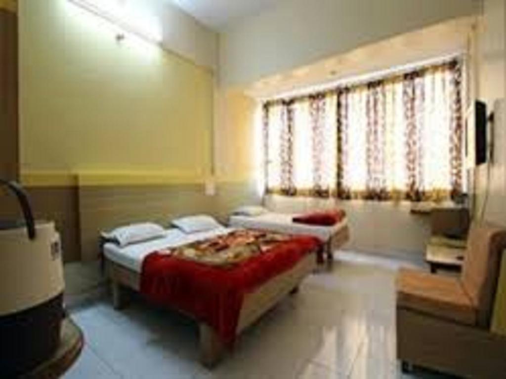 Hotel Tourist International Pune Luaran gambar